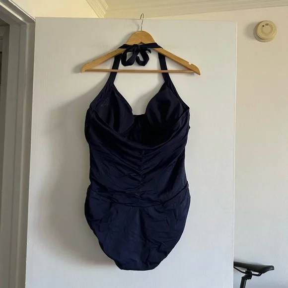 Athleta Navy Blue Wrap Halter Tie Slimming One Piece Swimsuit size 40 B/C EUC - Picture 7 of 12